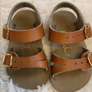 Sea Wees sandals